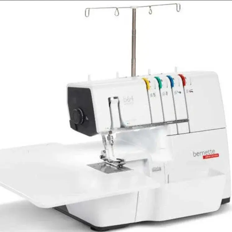 Bernette B64 Airlock Overlocker – 5-Thread Serger 1