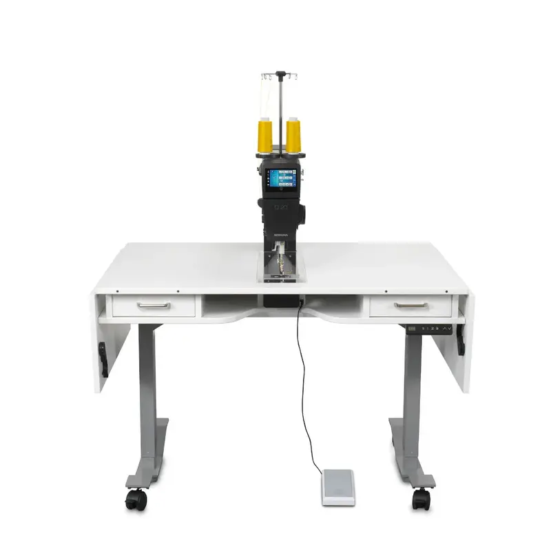 Bernina Q20 Long Arm Quilting Machine With Horn Lift Table 1
