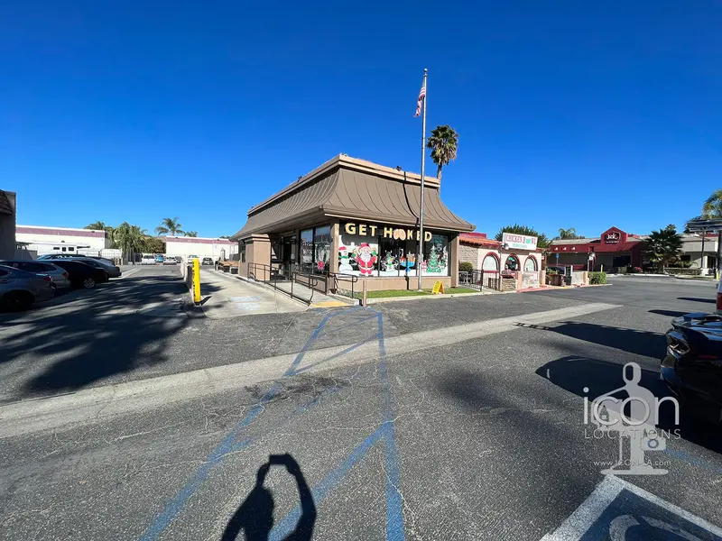 Charming Coffee Shop Space Comm2078 1