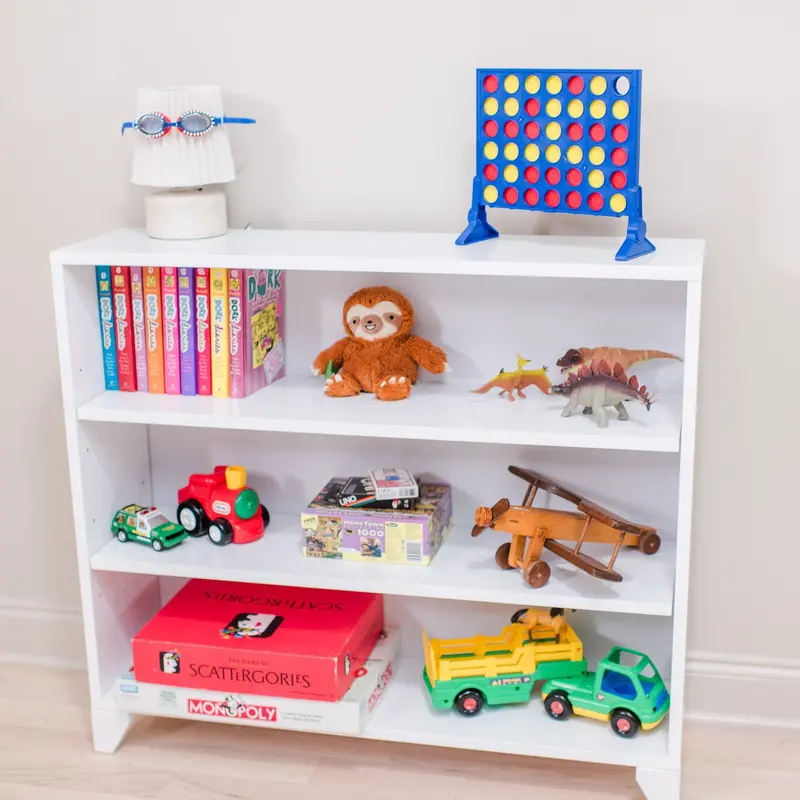 Classic Three-Shelf Wooden Bookcase With Open Shelving 1