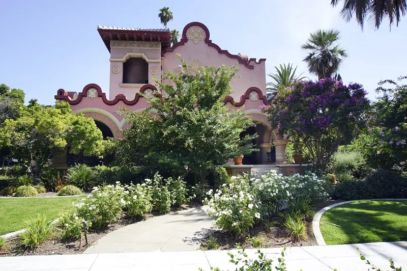 Historic Mission Revival Home – Arch2043 1