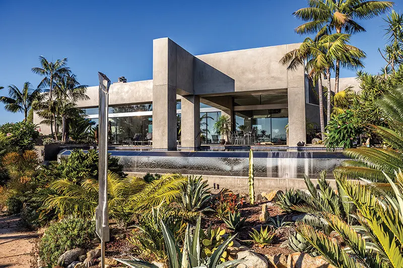 Modern Vineyard Estate In Newport Beach - Mo2053 1