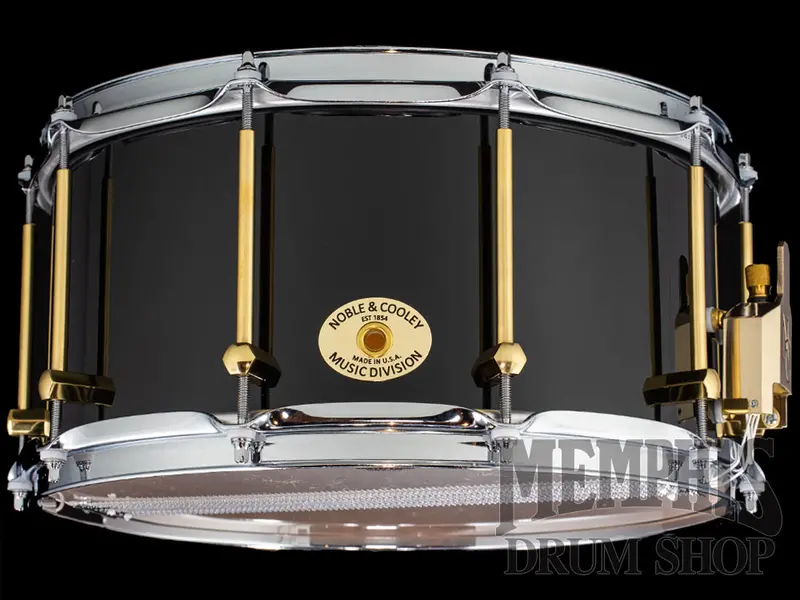 Noble & Cooley 14X7-Inch Solid Maple Snare – Black Gloss Shell 1