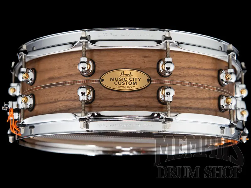 Pearl Music City Custom 14X5" Solid Walnut Snare Drum – Kingwood Center Inlay 1