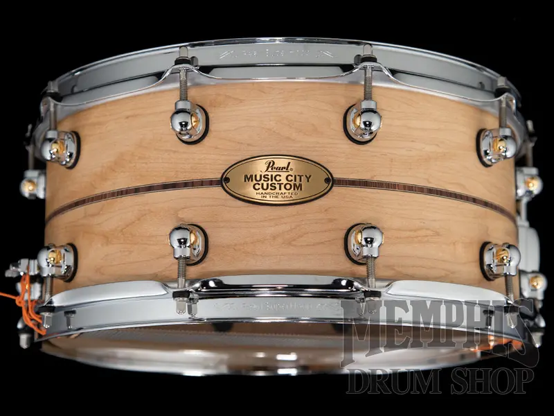 Pearl Music City Custom 14X6.5" Solid Maple Snare Drum Featuring Kingwood Center Inlay 1