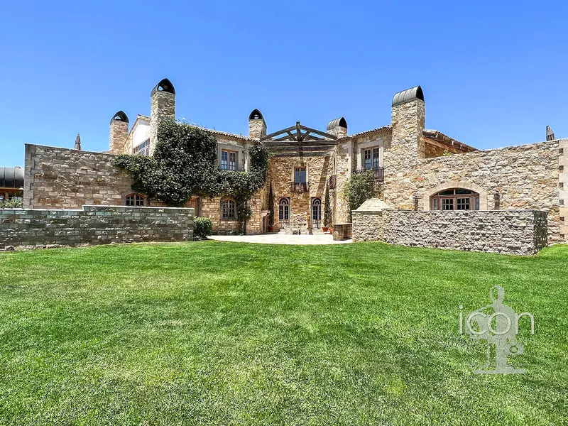 Santa Barbara Vineyard Estate Villa2158 1