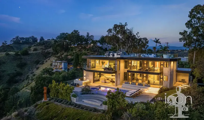 Sleek Modern Home Design Mo3119 1